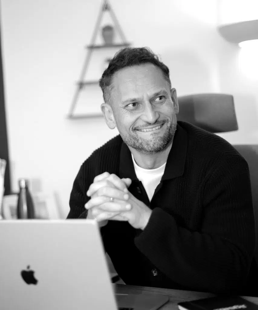 craig simpson is managing director